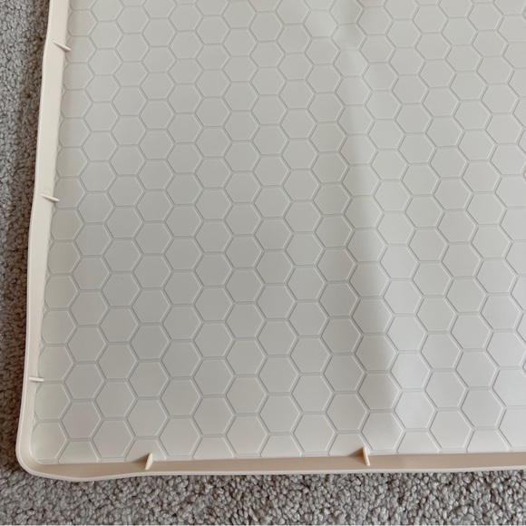 Under Sink rubber Mat for Kitchen Cabinet - 34 x 22 Inch - Picture 5 of 11